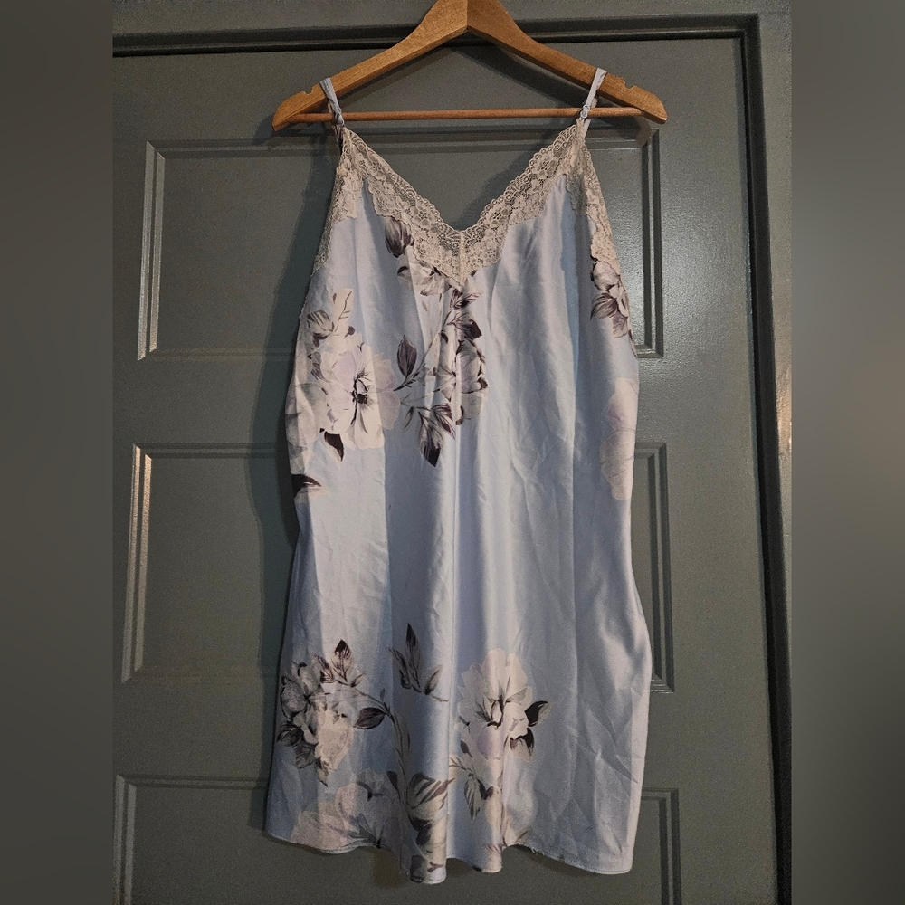 Apt 9 Floral Light Blue Large Night Gown